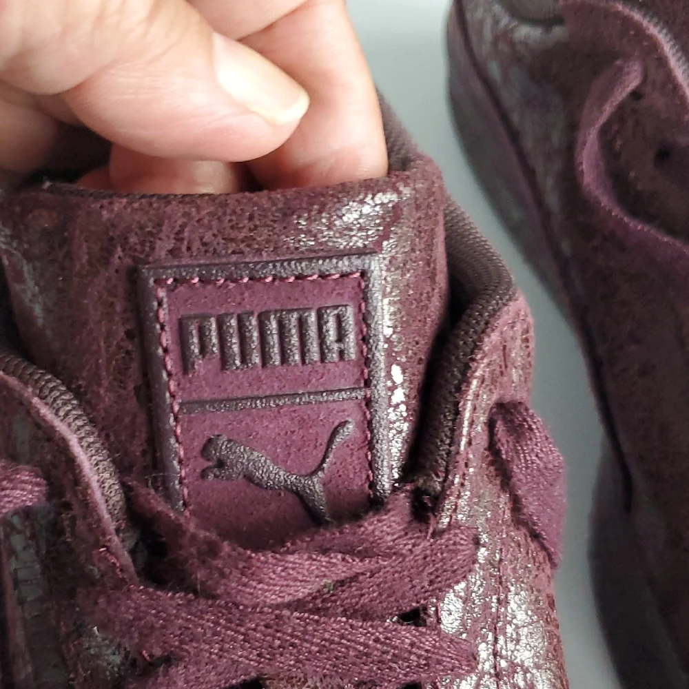 🌴 Puma Deep Burgundy Suade Athletic Shoes Size 9.5